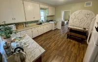 Egg Harbor Getaway. Close to it all: Town, beach, Fun Park etc pet friendly! - 3-Star