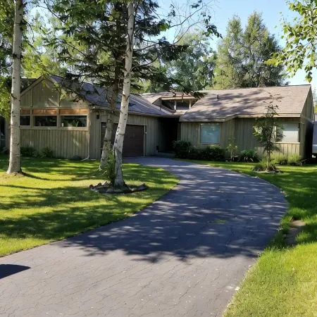 Chugach Foothills Chalet -- a charming, quiet east Anchorage retreat!