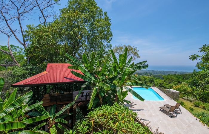 3 Bedroom Villa in Matapalo with Amazing Ocean View Jungle Views and Pool!