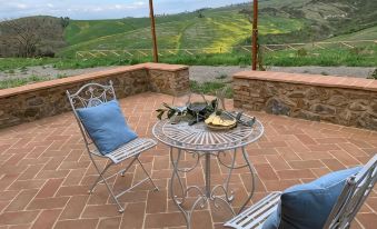 Cordella In Valdorcia Truffle and Olive Oil Resort - Housity