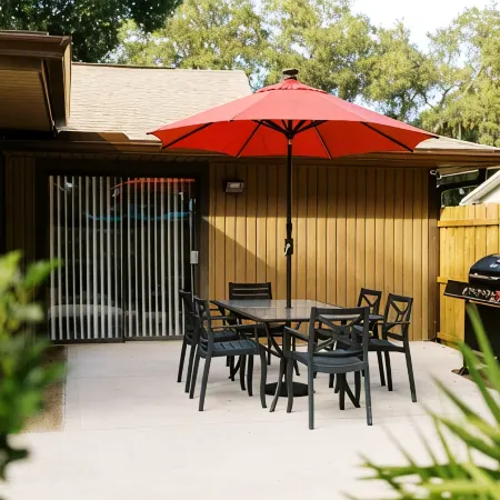 Private Oasis w/Pool Near Daytona