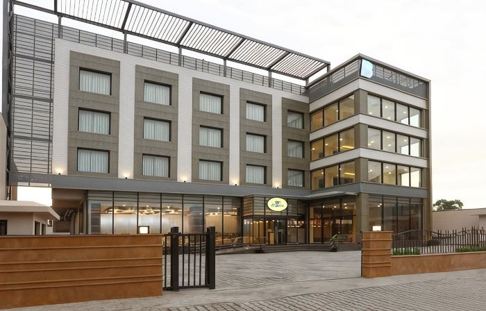 Centrum Hotel by Brijwasi