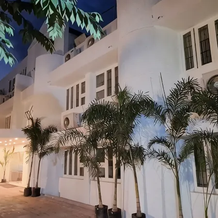 Senthil Residency