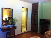 Hotel Iberia - San Juan Hotels in Condado