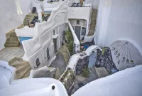 Aura Caves - Hot Springs