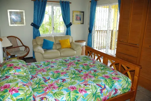 SUMMER SALE Stunning 3 Bed Child Friendly Villa, Private Pool. St James,