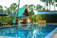 Reecha Kurinji Resort - Pools