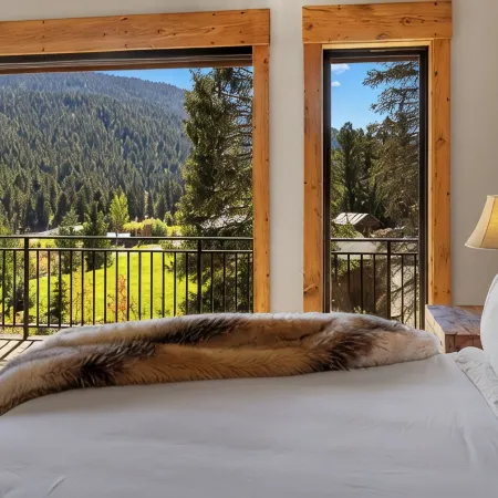 Mtnlux Fire Tower Big Sky Near Ynp Border with Hot Tub, Sauna Fitness/Game Room.
