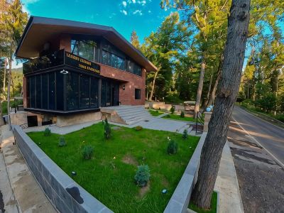 Hotel Evergreen