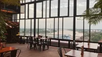Infinity Hotel Jambi by Tritama Hospitality - sarapan