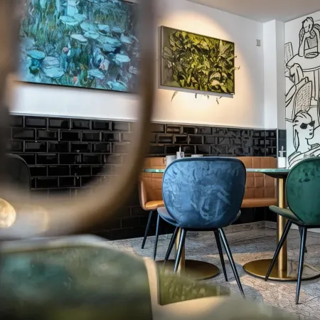 Nikii City Hotel