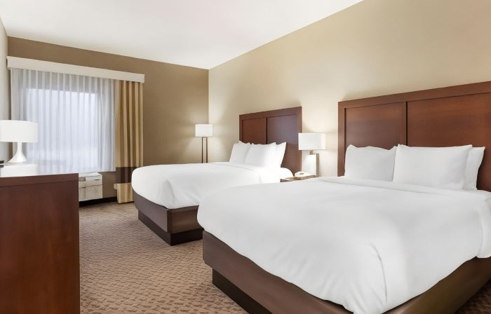 Comfort Inn & Suites