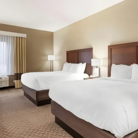Comfort Inn & Suites