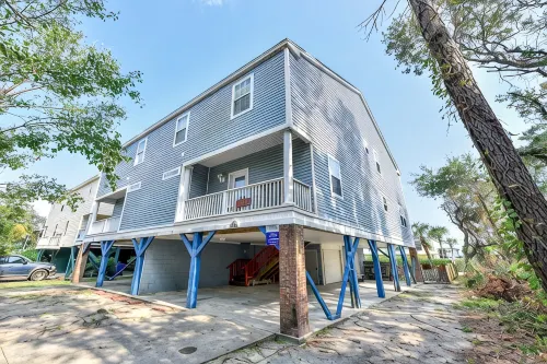 Large Beach View House in Surfside, South Carolina