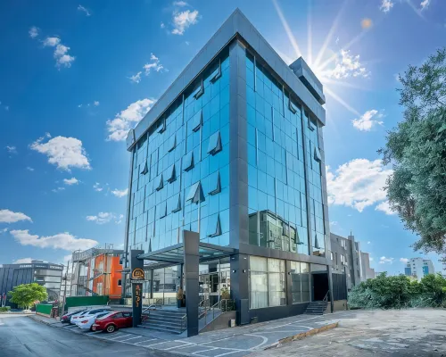 216 Ruby Suite Hotels near Maltepe