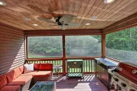 Hidden Gem💎Large Ellicottville Chalet🍁Woods⛷ Hot Tub 🕹️ Arcade Fun 🔥Fire Pit - Chalets