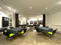 Artbox Hotel クルーザー オーロラ周辺のホテル