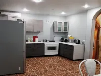 Tri Kita فنادق في براتسك