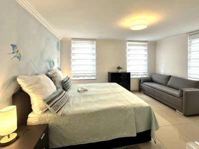 My apartment, City Garden, terrace, air conditioning, 6 persons