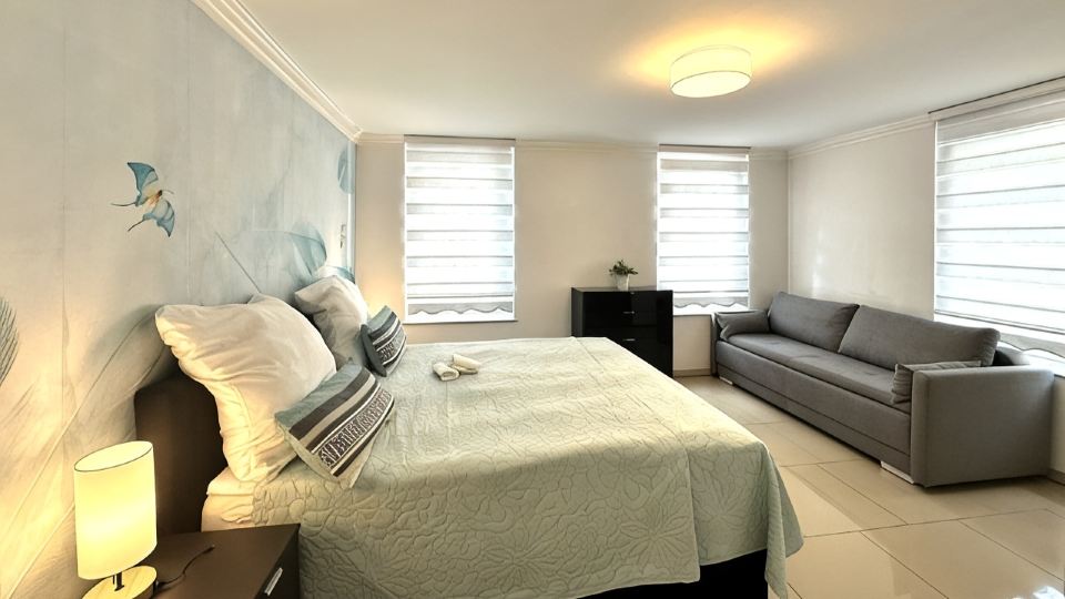 My apartment, City Garden, terrace, air conditioning, 6 persons