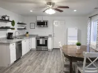 Modern 3-bedroom Guest Suite by Silicon Slopes Hotels in Eagle Mountain