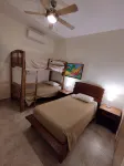 Hacienda Iguana 2 bdrm 2 bth Surf Condo w/pool - Homestays