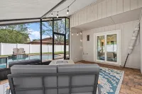 Saltwater Pool I Firepits I Large Fenced Backyard I 4 Miles to Beach - Jacuzzi