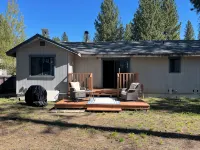 Cozy 3BR Home Near Lake Almanor and Mt Lassen - Wifi