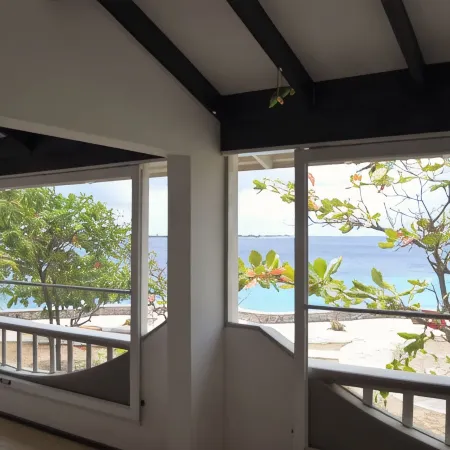 Oceanfront Completely Upgraded Sand Dollar Resort 1 Bedroom Unit A2. Bari Reef