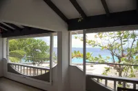 Oceanfront Completely Upgraded Sand Dollar Resort  1 Bedroom Unit A2. Bari Reef - Alloggi