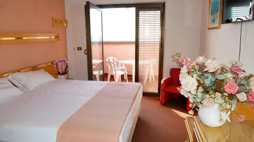 Hotel Antares - balcony