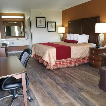 Royal Inn