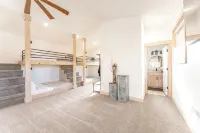 New barndominium with a theater room, AC, large gourmet kitchen with views - 4つ星