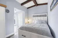 Sunset Retreat at Kimberling City - pet friendly, ground floor condo, lake view - Wifi