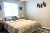Casa Blanca Retreat, 3 BR Home w/ A/C & Free Wi-Fi - 4-Star