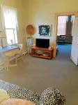Fully equipped apartment for short term vacation rentals! - WiFi