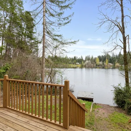 Lakeside A-frame for families, grannies and new kayakers