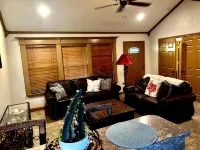 Quiet house in the country - 20 minutes from Canton and Lake Fork! - 4-Star