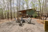 FoRest ReTreeT 2 bedroom•Hot Tub•Unique •Chatming•Adairsville•Cabin•Private - 3 estrellas