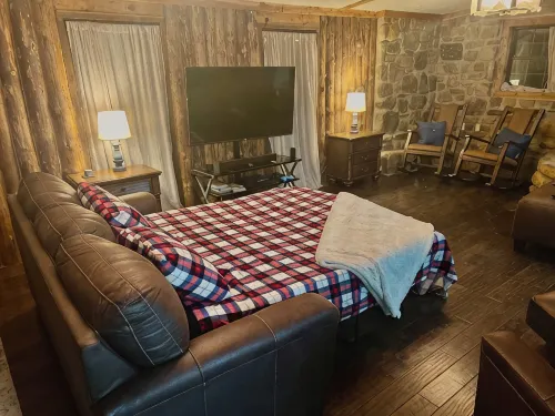 Mount Magazine Cabin- ATV Trails - 3-Star