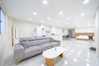 Pohang Stay Tikitaka Private Pool Villa - Pools