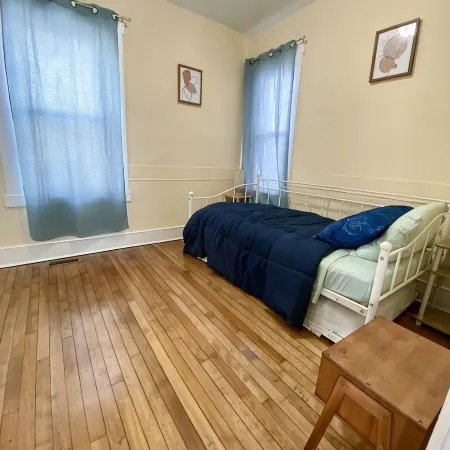 Cozy, 2 BR APt in Worcester Close to Downtown, Palladium, DCU center, Polar Park