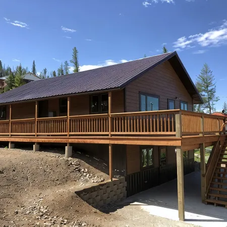 Georgetown Lake House With 4 bedrooms, 3 bathrooms, game room, fire pit, & more