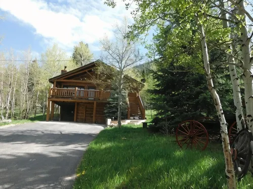 Family Friendly Property Nestled In An Aspen Grove - Chalets