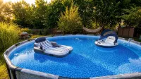 Friends-Inspired 3 BDR Escape Vintage Vibes & Private Garden Near Chicago - 3 ดาว