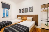 Twin Room with AC   Shared Bathroom | Saldanha - Wi-Fi