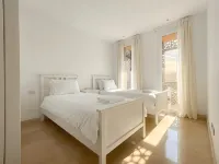El Gouna Luxury Duplex house on the pool - Hytter