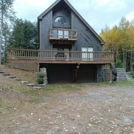 Delightful Vacation Home - Minutes to Okemo,  Direct Access to VAST trails