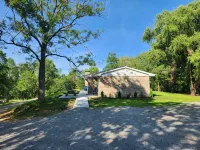 Cumberland Get-A-Way located at entrance of State Park - Wifi