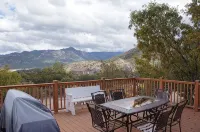 Relaxing Cabin Retreat in Scenic Pine Valley, UT - Chalets